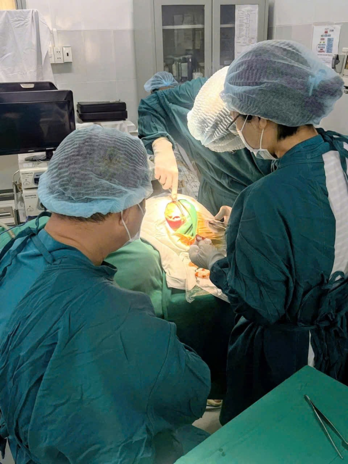 Điều trị thủng màng nhĩ bằng phẫu thuật nội soi tại Bệnh viện 331
