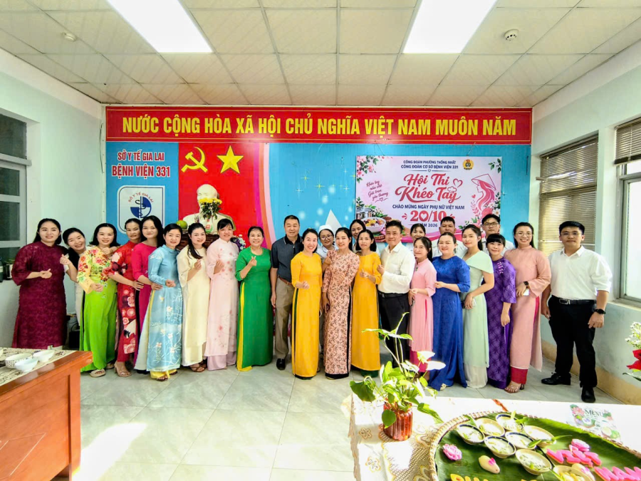 Rạng ngời nét đẹp phụ nữ ngành Y tại Hội thi khéo tay Bệnh viện 331