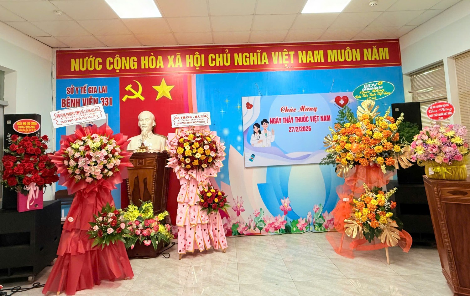 BỆNH VIỆN 331 TỔ CHỨC CÁC HOẠT ĐỘNG CHÀO MỪNG NGÀY THẦY THUỐC VIỆT NAM 27/2
